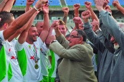 “‬نجمة‮” ‬تجمع بين جيل الثورة والاستقلال في‮ ‬ومضة تشجيعية لاقت استحسان الجميع‮