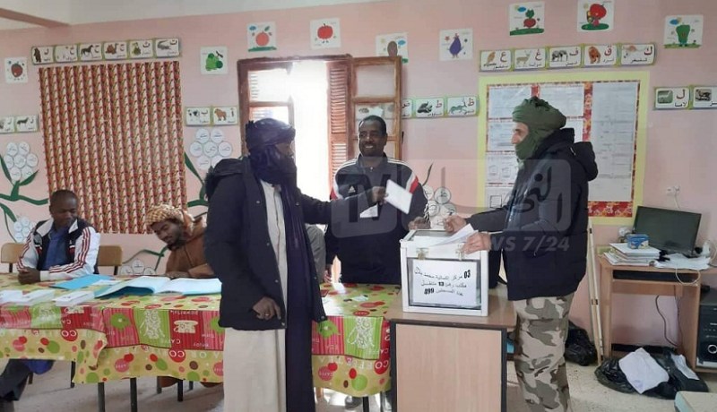 رئاسيات 2019: تواصل عملية الإقتراع بالمكاتب المتنقلة في إليزي