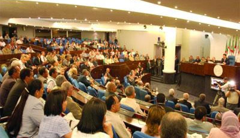 معاينـــات بــرلمانــية حــول مصير آلاف ملايير التنميـــة في كل الولايـــات
