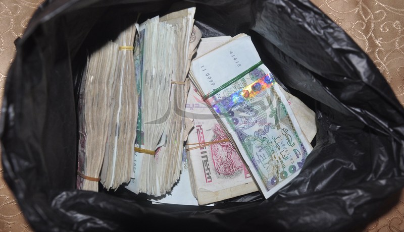 تحقيقات في شركة وهمية للمتاجرة بالعقار وتهريب الأموال بالجزائر