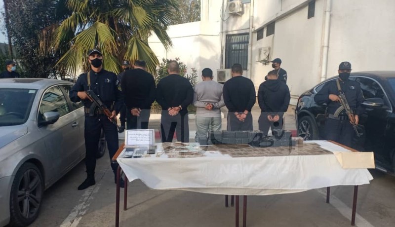 عنابة: حجز أكثر من 20 كغ من القنب الهندي وتوقيف 5 أشخاص