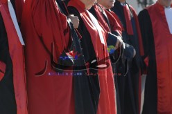 القُضاة‮ ‬يطالبون بأجور وامتيازات النواب والإطارات السامية
