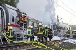 بالصور.. حريق في قطار سريع بألمانيا