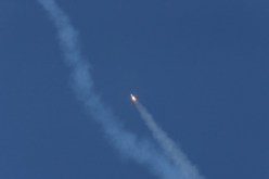 إيران تختبر نظاما صاروخيا مضادا جديدا