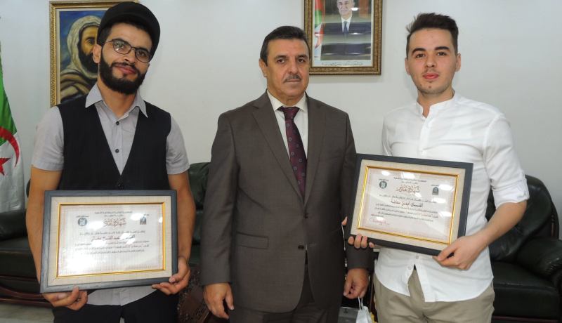 والي سطيف يكرم الحائزين على جائزة رئيس الجمهورية للمبدعين الشباب