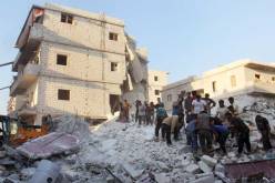 مقتل 28 سوريا إثر غارات جوية في إدلب