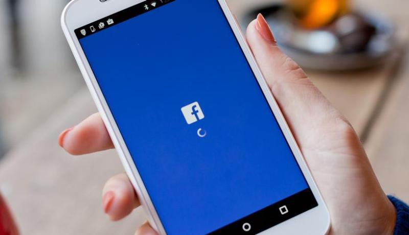 تعديل مثير في “فيسبوك” يسبب إحراجا كبيرا للمستخدمين!