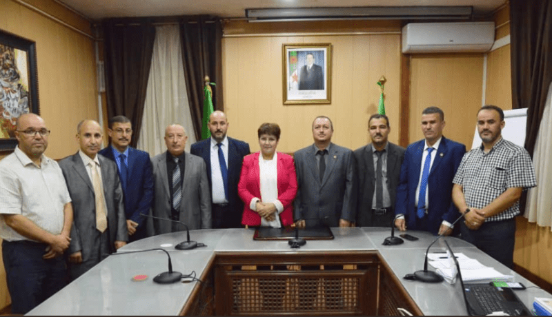 بالصور.. بن غبريت تجتمع بأعضاء اللجنة الوطنية وهيكل التسيير للخدمات الاجتماعية لعمال التربية
