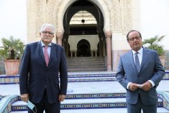 بالصور.. فرانسوا هولاند في زيارة لمسجد باريس الكبير