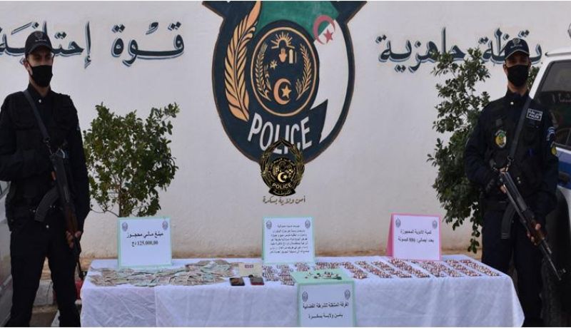 بسكرة: توقيف مرّوج وحجز أزيد من 880 قرص مهلوس من نوع ليريكا
