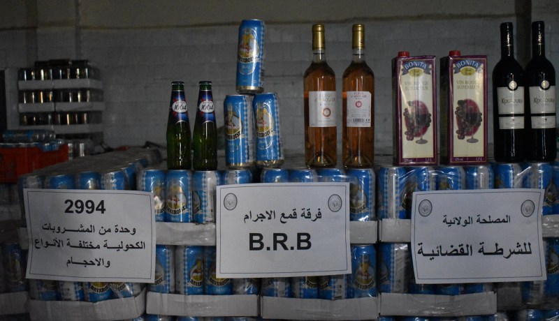 أم البواقي: توقيف المشتبه فيه بقضايا تخزين وبيع المشروبات الكحولية وحجز 2994 وحدة