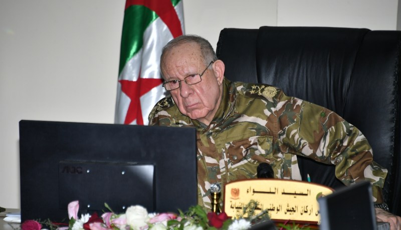 شنقريحة: “ما يعيشه محيطنا الجغرافي  يستوجب زيادة الحيطة ومضاعفة الحذر وتكثيف اليقظة”