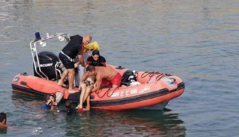 جيجل.. إنتشال جثة غريق بميناء بوالديس