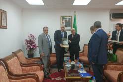 يوسف بلمهدي يستقبل عميد مسجد باريس