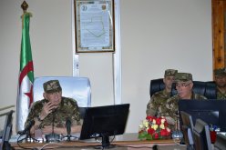 الفريق أحمد ڤايد صالح: أمن الجزائر بالمناطق الحدودية يستوجب جهود مضنية