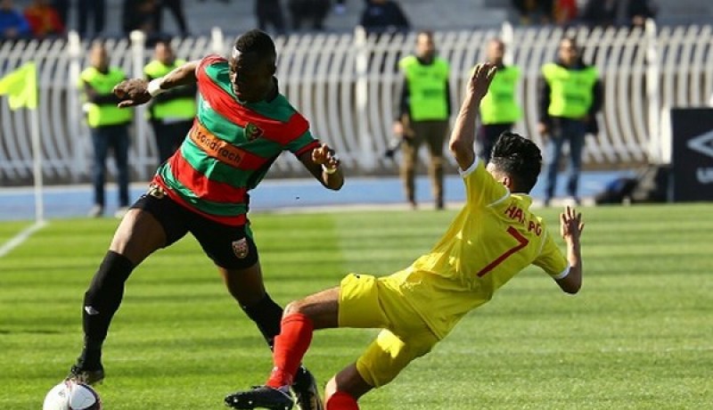 عملاق الدوري الفرنسي يطلب خدمات لاعب العميد