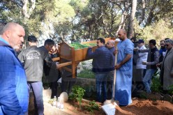 بالصور.. المجاهد الراحل “محمد كشود” يوارى الثرى بمقبرة سيدي فرج