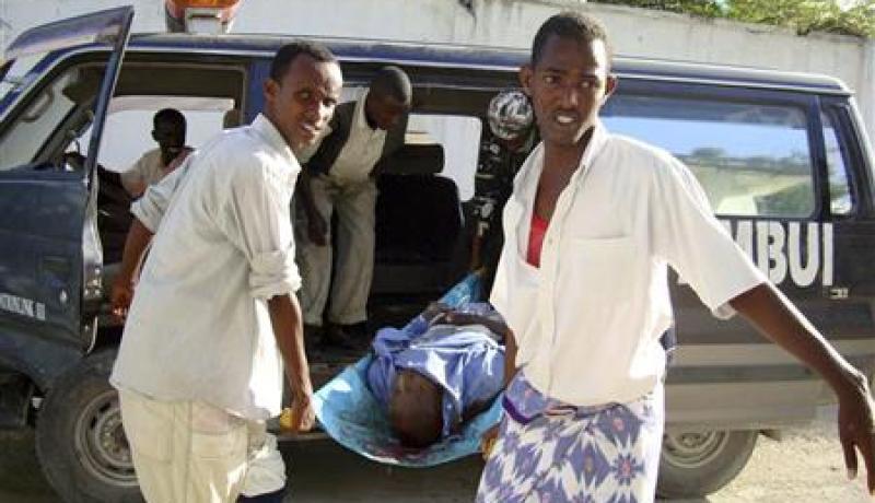 مقتل ثلاثة أشخاص في انفجاريين بمقديشيو