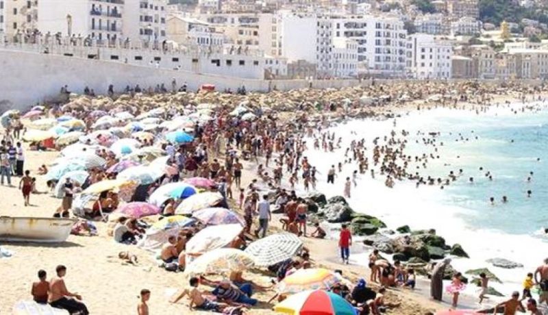 أزيد من مليون و200 ألف مصطاف منذ جويلية بشواطئ العاصمة