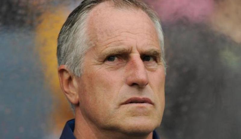 مدرب حراس مرمى منتخب إنجلترا يعاني من إصابة خطيرة في وتر العرقوب