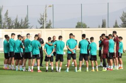 بالصور.. المنتخب المحلي يشرع في الأمور الجديّة