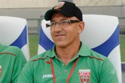 “بركات يا غريب… 10 أشهر مانيش خالص وأنا الذي أشرفت على المولودية بمفردي في رابطة أبطال إفريقيا”