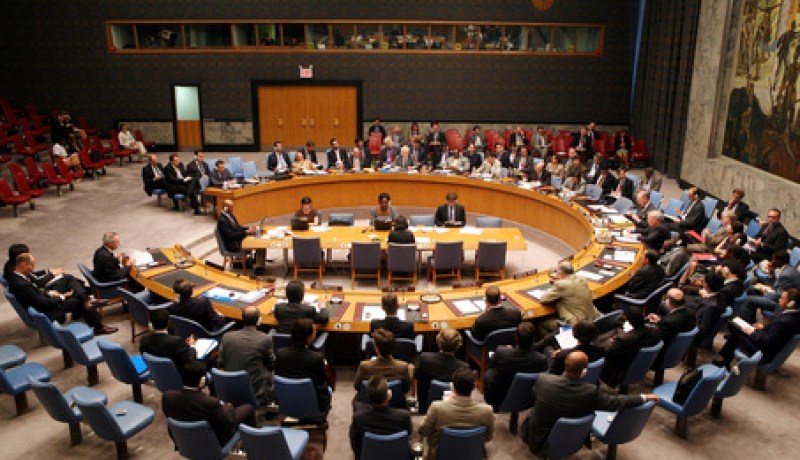 مجلس الأمن يدعو إسرائيل وحماس إلى احترام وقف إطلاق النار