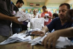 المعارضة المصرية تعلن فوز ال”نعم” في الاستفتاء على الدستور مرده الى التزوير