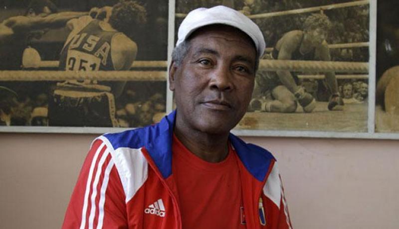 وفاة أسطورة الملاكمة الكوبية تيوفيلو ستيفنسون