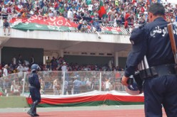 سحب الشرطة من الملاعب… “انتحار وهبال”