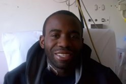 موامبا يغادر المستشفى