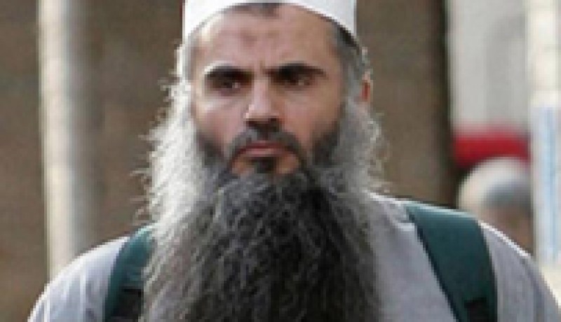 القاعدة تحذر بريطانيا من تسليم أبو قتادة للأردن