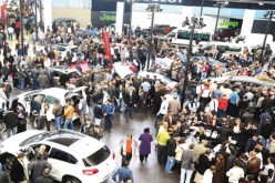 إقبال كبير على صالون السيارات لوهران