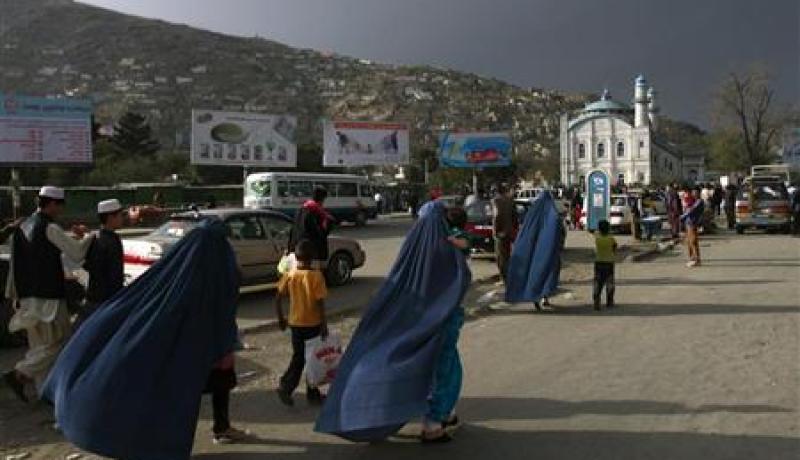 انفجار يودي بحياة 19 أفغانيا كانوا في طريقهم لحفل زفاف