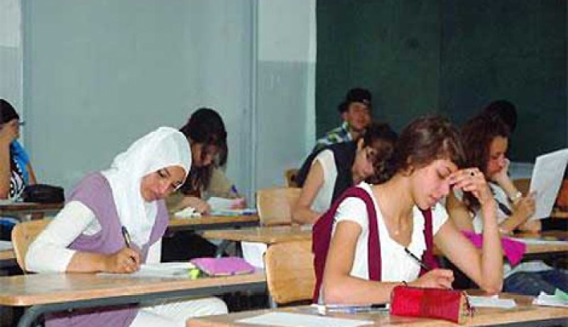 حوالي 560 ألف مترشح يشرعون غدا في إجراء الامتحانات