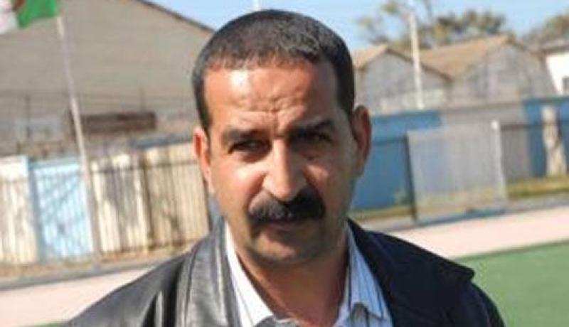 إقالة المدرب عبد الكريم لطرش من العارضة الفنية لشباب باتنة