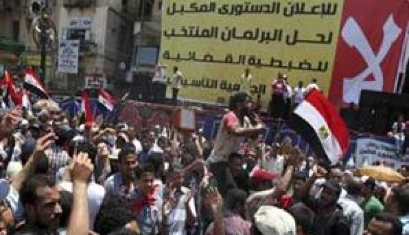 المتظاهرون يواصلون اعتصامهم لليوم الثامن على التوالى بميدان التحرير