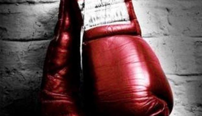 الملاكم الجزائري ابراهيمي يقصي في الربع نهائي في وزن 52 كلغ