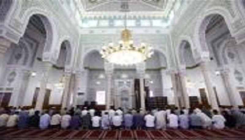 مساجد ليبيا تدعو لعدم المشاركة في المظاهرات تجنبا للعنف