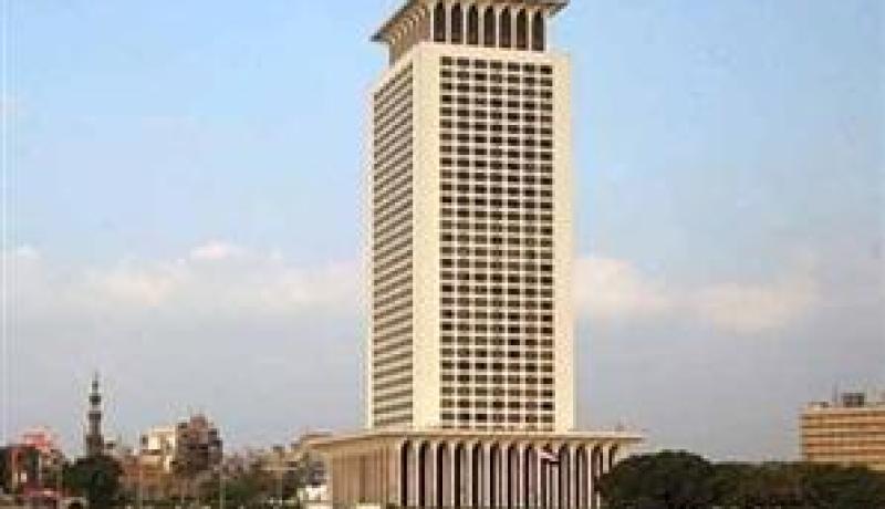 القنصلية المصرية بالرياض تحذر الجالية بالمملكة من الانخراط في أي أنشطة سياسية