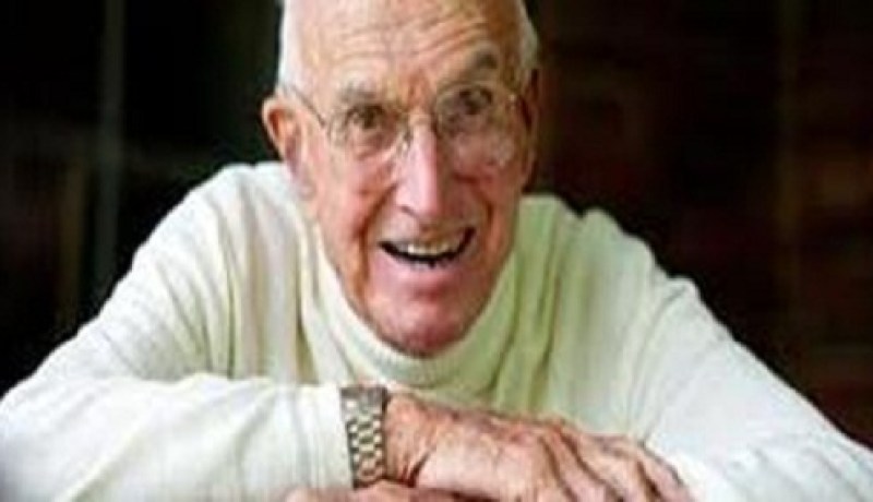 وفاة جوزيف ماري مجري اول جراحة لزراعة الأعضاء في العالم