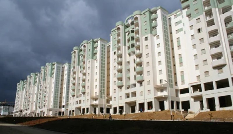 ''تسليم 18 ألف مسكن بصيغة البيع بالإيجار في 38 ولاية''