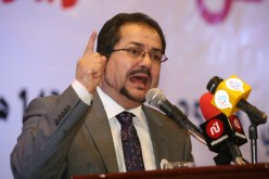 عبد المجيد مناصرة يرافع ة من أجل التغيير الديمقراطي والسلمي
