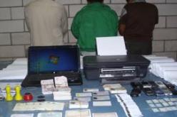 تفكيك شبكة وطنية لتزوير وثائق السيارات يقودها رجل أعمال في العاصمة