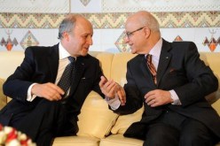 مدلسي يتحادث مع نظيره الفرنسي