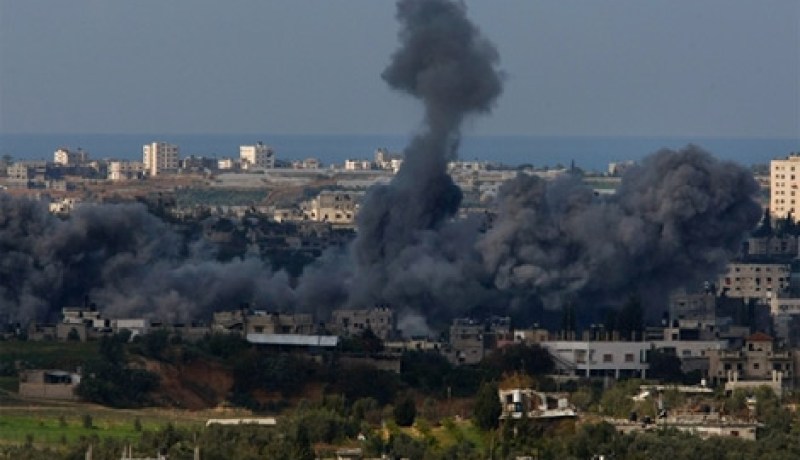 إصابة 3 فلسطينيين في قصف مدفعي إسرائيلي على وسط قطاع غزة