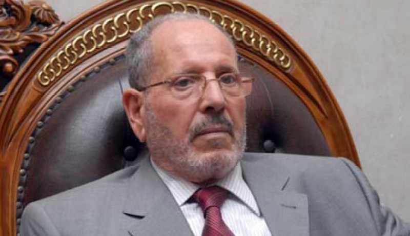 ينبغي على الشباب الجزائري أن يدرك أن تاريخه وتراثه الحافل يغنيه عن كل أفكار جوفاء