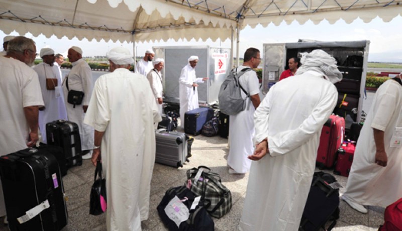 قائمة حمراء بأسماء الأطباء الذين مارسوا المحاباة في الكشف الطبي للحجاج