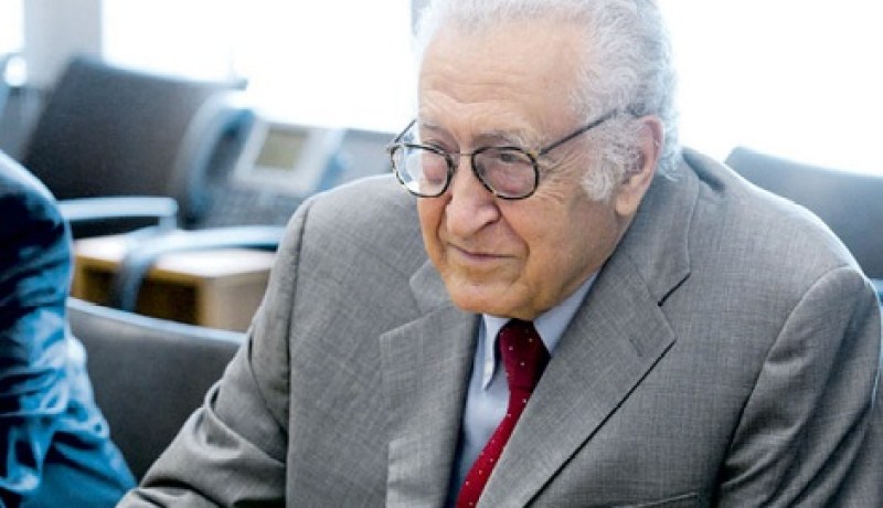 الاخضر الابراهيمي يزور موسكو السبت المقبل