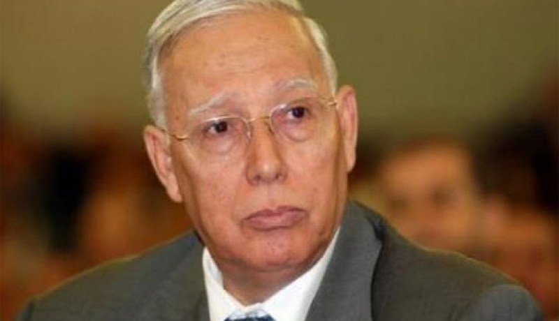 وزير المجاهدين يستقبل الوزير المنتدب لدى وزير الدفاع الفرنسي